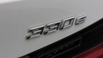 BMW 3 Series 330E M SPORT