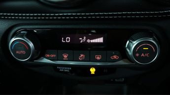 Nissan Juke DIG-T N-CONNECTA DCT