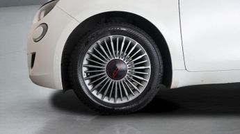 Fiat 500e RED