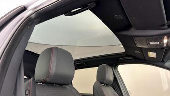 Land Rover Discovery Sport R-DYNAMIC HSE