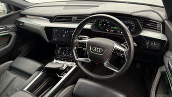 Audi e-tron SPORTBACK QUATTRO S LINE