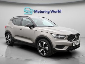 Volvo XC40 RECHARGE T4 R-DESIGN