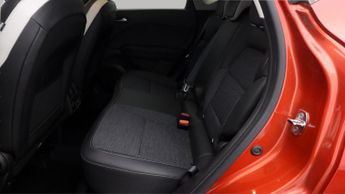 Renault Captur TECHNO E-TECH