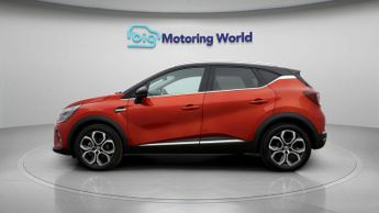 Renault Captur TECHNO E-TECH