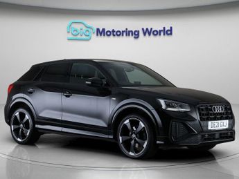 Audi Q2 TFSI S LINE BLACK EDITION