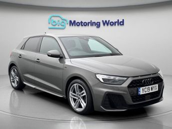 Audi A1 SPORTBACK TFSI S LINE