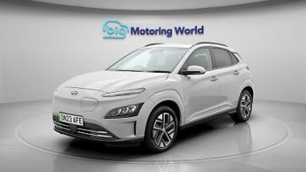 Hyundai KONA PREMIUM