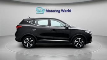MG MG ZS SE