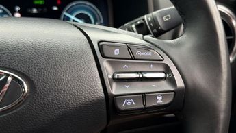 Hyundai KONA PREMIUM