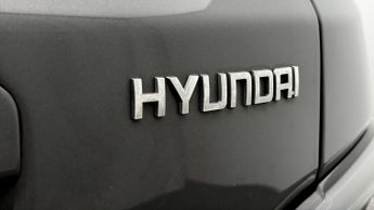 Hyundai KONA PREMIUM
