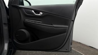 Hyundai KONA PREMIUM