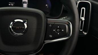 Volvo XC40 RECHARGE PLUS