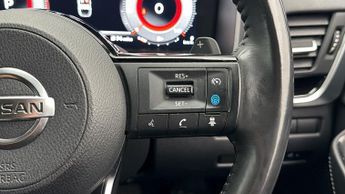 Nissan Qashqai DIG-T N-CONNECTA DCT