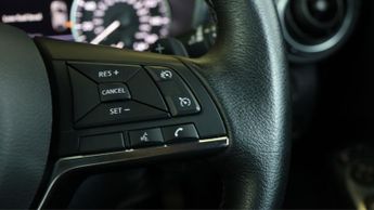 Nissan Juke DIG-T N-CONNECTA DCT