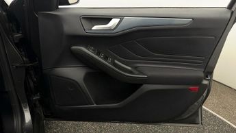 Ford Focus ACTIVE