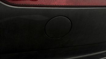 Tesla Model Y BASE