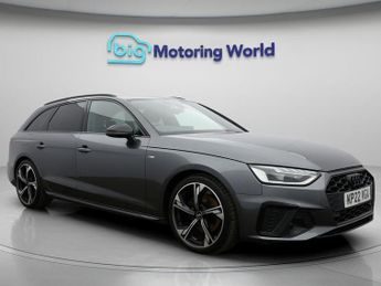 Audi A4 AVANT TFSI S LINE BLACK EDITION