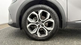 Renault Captur TECHNO E-TECH