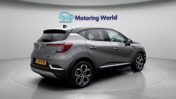 Renault Captur TECHNO E-TECH