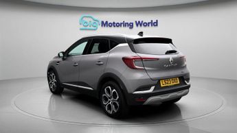 Renault Captur TECHNO E-TECH