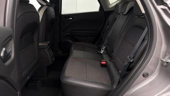 Renault Captur TECHNO E-TECH