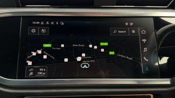 Audi Q3 TFSI E S LINE BLACK EDITION