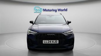 Audi Q3 TFSI E S LINE BLACK EDITION