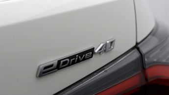BMW i4 EDRIVE40 SPORT