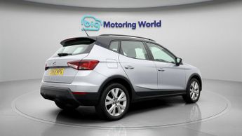 SEAT Arona TSI SE TECHNOLOGY DSG