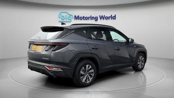 Hyundai TUCSON T-GDI SE CONNECT DCT