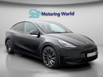 Tesla Model Y PERFORMANCE AWD