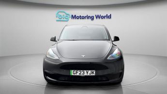 Tesla Model Y PERFORMANCE AWD