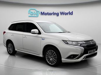 Mitsubishi Outlander PHEV DYNAMIC