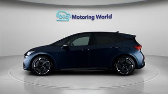 CUPRA Born V3