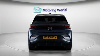 CUPRA Born V3