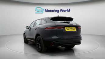 Jaguar F-PACE R-DYNAMIC SE
