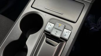 Hyundai KONA PREMIUM