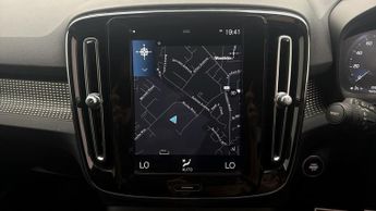 Volvo XC40 RECHARGE T4 R-DESIGN