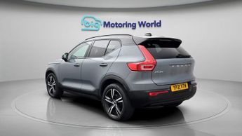 Volvo XC40 RECHARGE T4 R-DESIGN