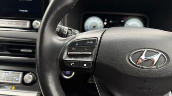 Hyundai KONA PREMIUM