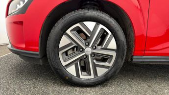 Hyundai KONA PREMIUM