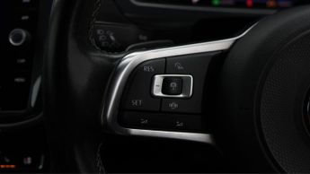 Volkswagen Tiguan R-LINE TDI DSG