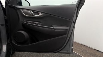 Hyundai KONA PREMIUM SE