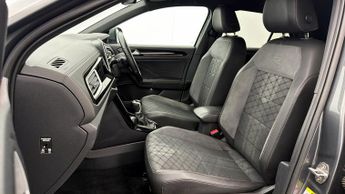 Volkswagen T-Roc R-LINE TSI DSG