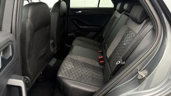 Volkswagen T-Roc R-LINE TSI DSG