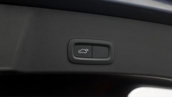 Volvo XC40 RECHARGE T4 INSCRIPTION