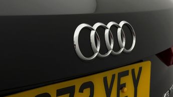 Audi Q3 TFSI E S LINE