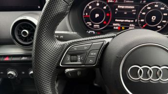 Audi Q2 TDI S LINE