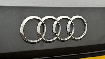 Audi Q2 TDI S LINE