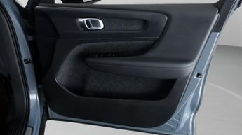 Volvo XC40 RECHARGE CORE